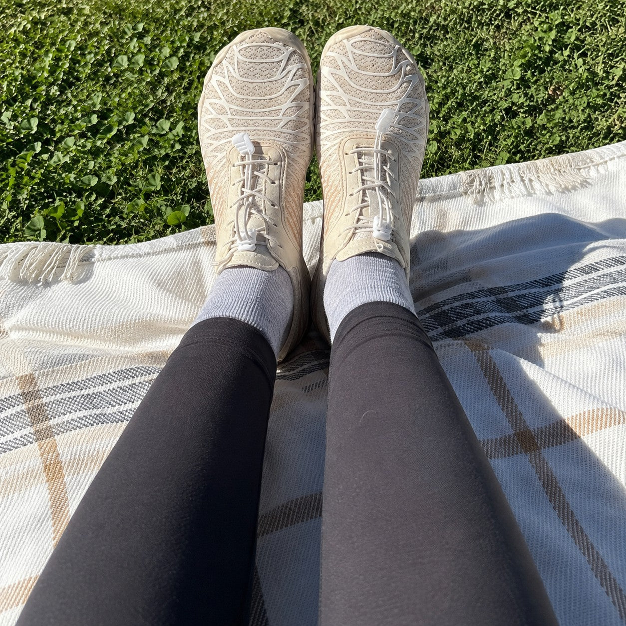 Verified customer review photo - Copper Grounding Barefoot Shoes